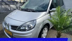 Grijs Gebruikt 2008 Renault Scénic II MPV | € 1.895 (Eerlijke prijs)