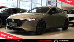Gebruikt 2025 Mazda 3 Homura-Line Hatchback | € 34.300 (Goede deal)