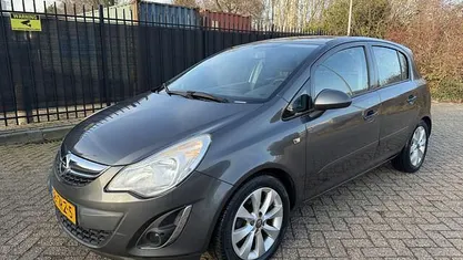 Occasion 2012 Opel Corsa Edition Hatchback | € 5.450 (Eerlijke prijs)