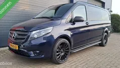 Blauw Gebruikt 2019 Mercedes Vito MPV | € 17.499 (Eerlijke prijs)