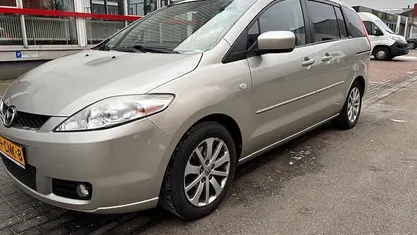 Beige Occasion 2008 Mazda 5 MPV | € 2.550 (Goede deal)