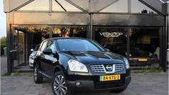 Zwart Gebruikt 2010 Nissan Qashqai Acenta SUV | € 5.450 (Eerlijke prijs)