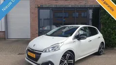 Wit Gebruikt 2016 Peugeot 208 GT-line Hatchback | € 9.940 (Eerlijke prijs)