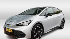 Grijs Gebruikt 2024 Cupra Born Hatchback | € 28.950 (Eerlijke prijs)
