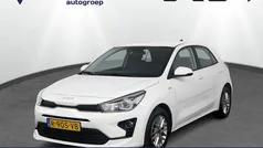 Wit Gebruikt 2022 Kia Rio Hatchback | € 17.950 (Eerlijke prijs)