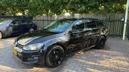 Gebruikt 2016 VW Golf VII Comfortline Stationwagen | € 6.990 (Eerlijke prijs)