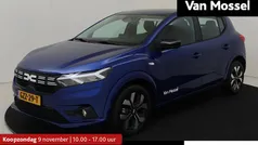 Gebruikt 2024 Dacia Sandero Expression Hatchback | € 18.935 (Eerlijke prijs)