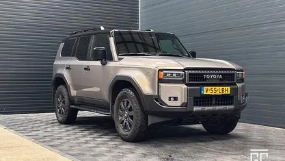 Bruin Gebruikt 2024 Toyota Land Cruiser Van | € 69.950 (Super prijs)