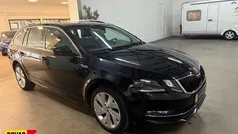 Zwart Gebruikt 2019 Skoda Octavia Stationwagen | € 15.900 (Eerlijke prijs)