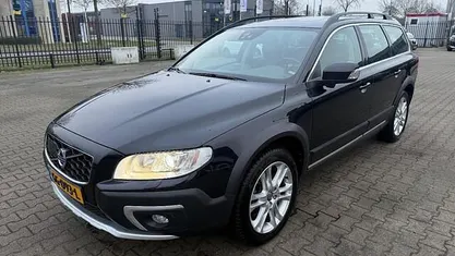 Zwart (metallic) Occasion 2014 Volvo XC70 Summum Stationwagen | € 17.995 (Eerlijke prijs)