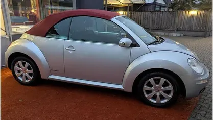 Occasion 2009 VW Beetle Highline Cabriolet | € 4.950 (Eerlijke prijs)