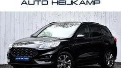 Zwart (metallic) Gebruikt 2023 Ford Kuga ST-Line X SUV | € 28.950 (Eerlijke prijs)