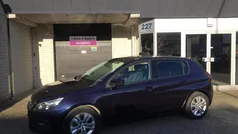 Blauw Gebruikt 2019 Peugeot 308 Hatchback | € 7.499 (Eerlijke prijs)