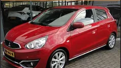 Rood Gebruikt 2017 Mitsubishi Space Star Edition Hatchback | € 8.295 (Eerlijke prijs)