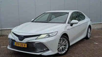 Occasion 2019 Toyota Camry Executive Sedan | € 26.849 (Eerlijke prijs)