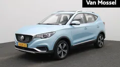 Gebruikt 2020 MG ZS Luxury Sedan | € 15.495 (Eerlijke prijs)