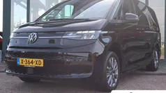 Zwart Gebruikt 2024 VW Multivan Life | € 54.595 (Super prijs)