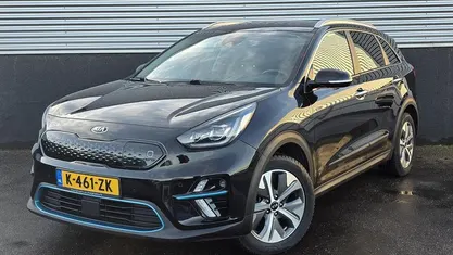 Zwart Occasion 2021 Kia e-Niro SUV | € 18.900 (Eerlijke prijs)