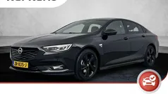 Zwart Gebruikt 2019 Opel Insignia Exklusiv Hatchback | € 25.925 (Eerlijke prijs)