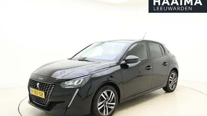 Occasion Peugeot 208 Allure 101 PK (74 kW) 2022 Zwart Hatchback