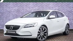 Gebruikt 2019 Volvo V40 Momentum Stationwagen | € 17.899 (Eerlijke prijs)