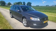 Grijs Gebruikt 2014 Volvo V70 Stationwagen | € 14.850 (Eerlijke prijs)