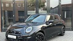 Gebruikt 2025 Mini John Cooper Works Hatchback | € 40.950 (Eerlijke prijs)