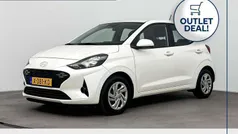 Wit Gebruikt 2023 Hyundai i10 Comfort Hatchback | € 15.699 (Eerlijke prijs)
