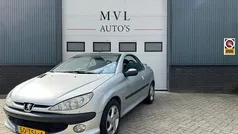Gebruikt 2003 Peugeot 206 CC Premium Cabriolet | € 990 (Goede deal)