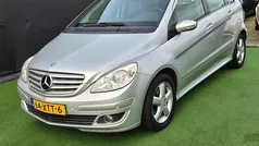 Grijs Gebruikt 2007 Mercedes B200 MPV | € 3.740 (Eerlijke prijs)