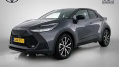 Grijs metallic Gebruikt 2024 Toyota C-HR SUV | € 33.950 (Goede deal)
