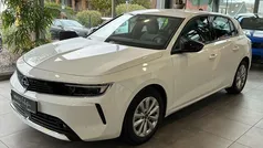 Wit Gebruikt 2023 Opel Astra Edition Sedan | € 21.800 (Eerlijke prijs)