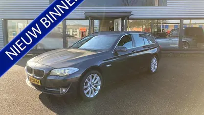 Occasion BMW 523 Executive 204 PK (150 kW) 2010 Grijs (metallic) Stationwagen