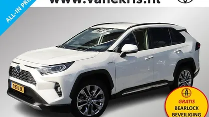 Wit Occasion 2021 Toyota RAV4 Hybrid Executive SUV | € 35.350 (Eerlijke prijs)