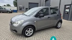 Grijs, metallic lak Gebruikt 2011 Opel Agila Selection Hatchback | € 3.750 (Goede deal)