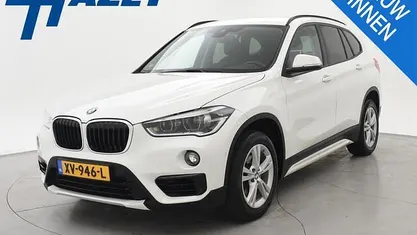 Wit Occasion 2018 BMW X1 Sport Line SUV | € 17.950 (Eerlijke prijs)