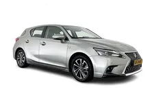Grijs Gebruikt 2019 Lexus CT200h Hatchback | € 15.945 (Eerlijke prijs)
