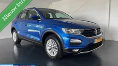 Blauw Gebruikt 2021 VW T-Roc Style SUV | € 20.995 (Eerlijke prijs)