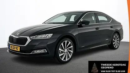 Zwart Gebruikt 2021 Skoda Octavia Business Line Hatchback | € 17.940 (Eerlijke prijs)