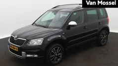 Zwart Gebruikt 2017 Skoda Yeti Outdoor Drive SUV | € 17.900 (Eerlijke prijs)