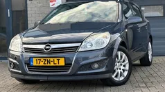 Gebruikt 2008 Opel Astra Hatchback | € 2.250 (Eerlijke prijs)