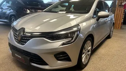 Occasion Renault Clio V Intens 143 PK (105 kW) 2022 Hatchback