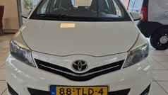 Wit Gebruikt 2012 Toyota Yaris Hatchback | € 6.500 (Goede deal)