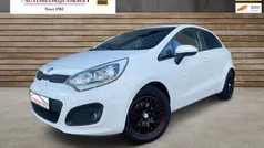 Wit Gebruikt 2011 Kia Rio Plus Hatchback | € 3.750 (Eerlijke prijs)
