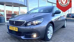 Grijs Gebruikt 2021 Peugeot 308 Allure Stationwagen | € 13.900 (Goede deal)