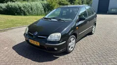 Gebruikt 2005 Nissan Almera Tino Tekna MPV | € 1.799 (Eerlijke prijs)
