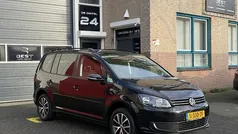 Zwart Gebruikt 2011 VW Touran Highline MPV | € 6.495 (Super prijs)