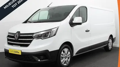 Wit Gebruikt 2024 Renault Trafic MPV | € 34.890 (Eerlijke prijs)