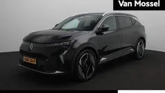 Zwart, metallic lak Nieuw 2025 Renault Scénic Iconic MPV | € 47.940 (Goede deal)
