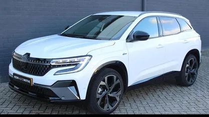 Occasion 2025 Renault Austral Esprit Alpine SUV | € 37.850 (Eerlijke prijs)